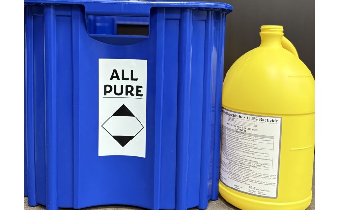 All Pure 1 gal Refillable Chlorine (SOLD AS A CASE OF 4 ONLY - PRICE IS PER GALLON)